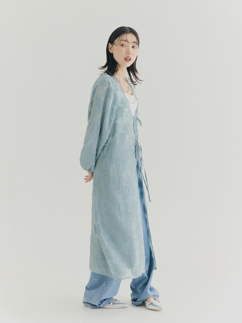 SEQUI HIBI 透肤花纹泡泡袖绑带罩衫－浅蓝色 - 洋装/连衣裙 - 聚酯纤维 蓝色