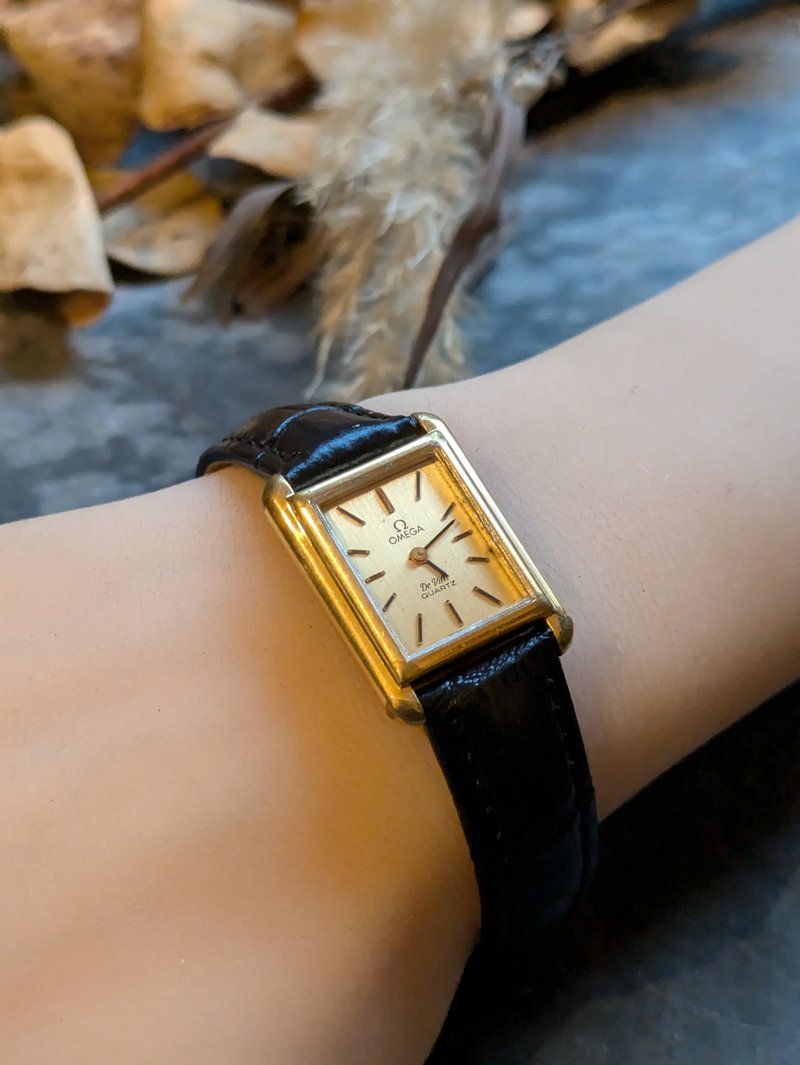 OMEGA  de ville Quartz 中古石英表 - 女表 - 其他金属 金色