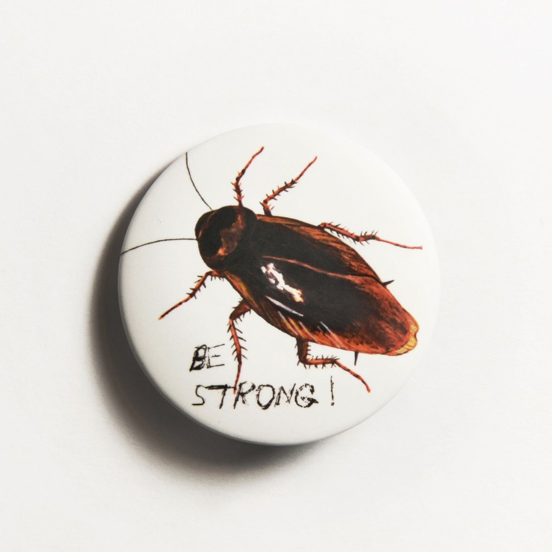 磁铁胸章徽章-小强的strong(死状) - 徽章/别针 - 其他金属 白色