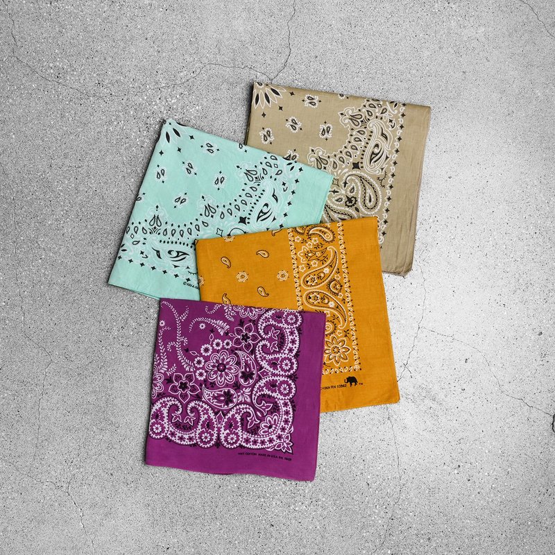 Vintage Bandana 美式方巾 / Vintage 台北古着店 - 手帕/方巾 - 棉．麻 多色
