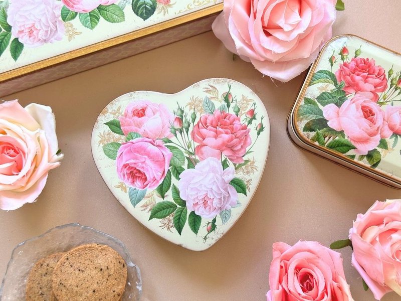 【英国糖果屋】古典玫瑰爱心糖果礼盒 - 零食/点心 - 其他材质 多色