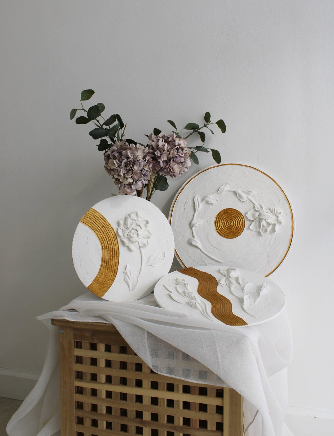 Set of 3 textured floral painting, plaster wall art, 3d white floral painting - 墙贴/壁贴 - 其他材质 