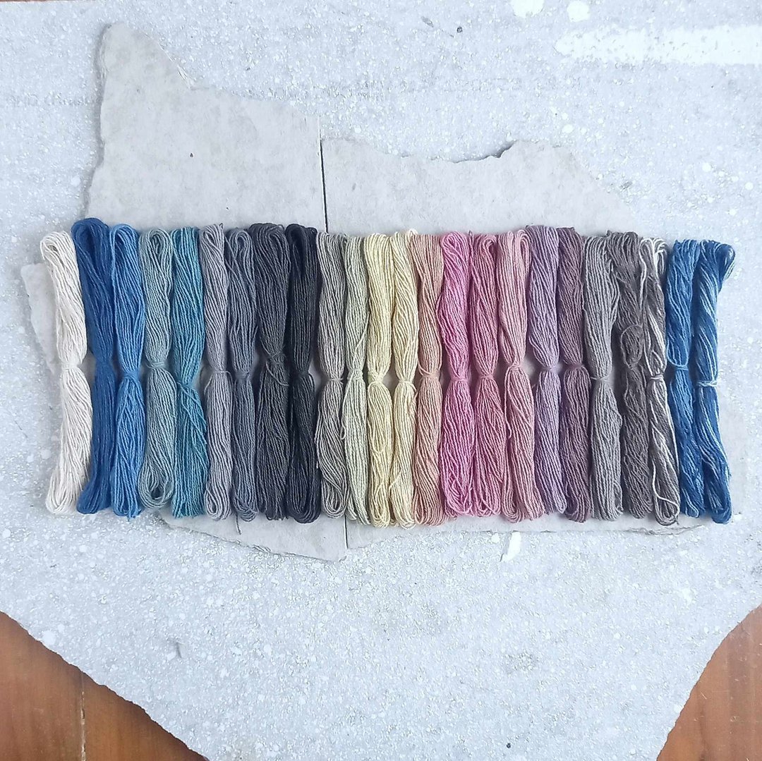 12m x 24 色套装 / 植株染色棉线，粗细 0.7mm /绣线、刺子线、十字绣、包装 - 编织/刺绣/羊毛毡/裁缝 - 棉．麻 多色