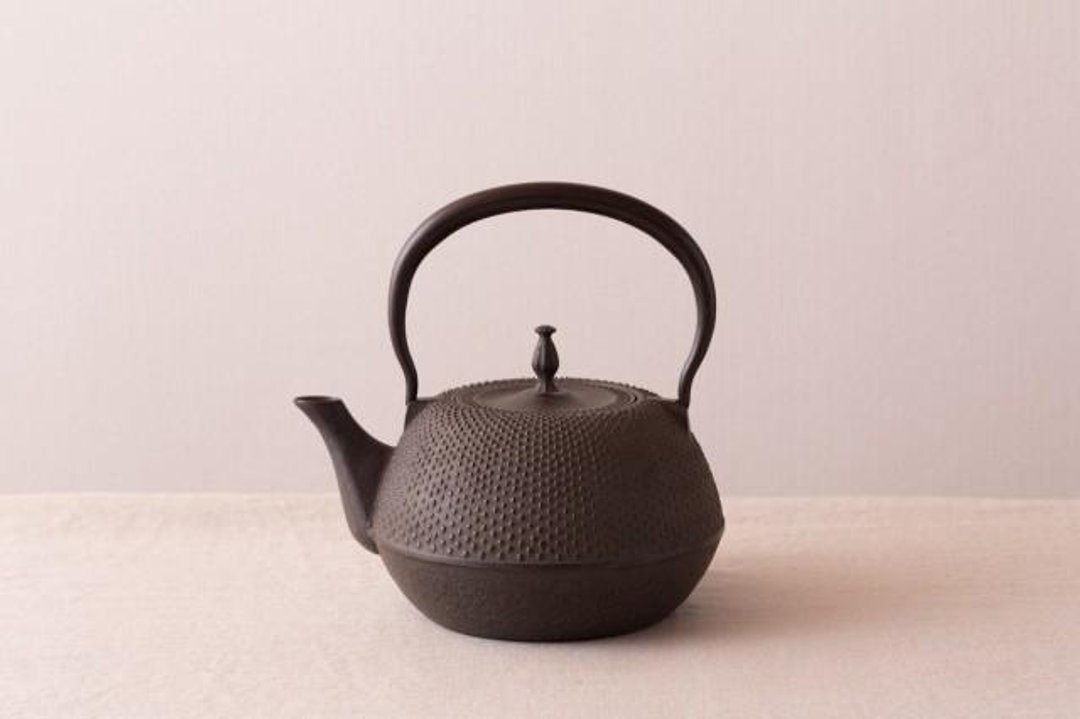 Iron kettle hail, round 1.2L - 茶具/茶杯 - 其他金属 黑色