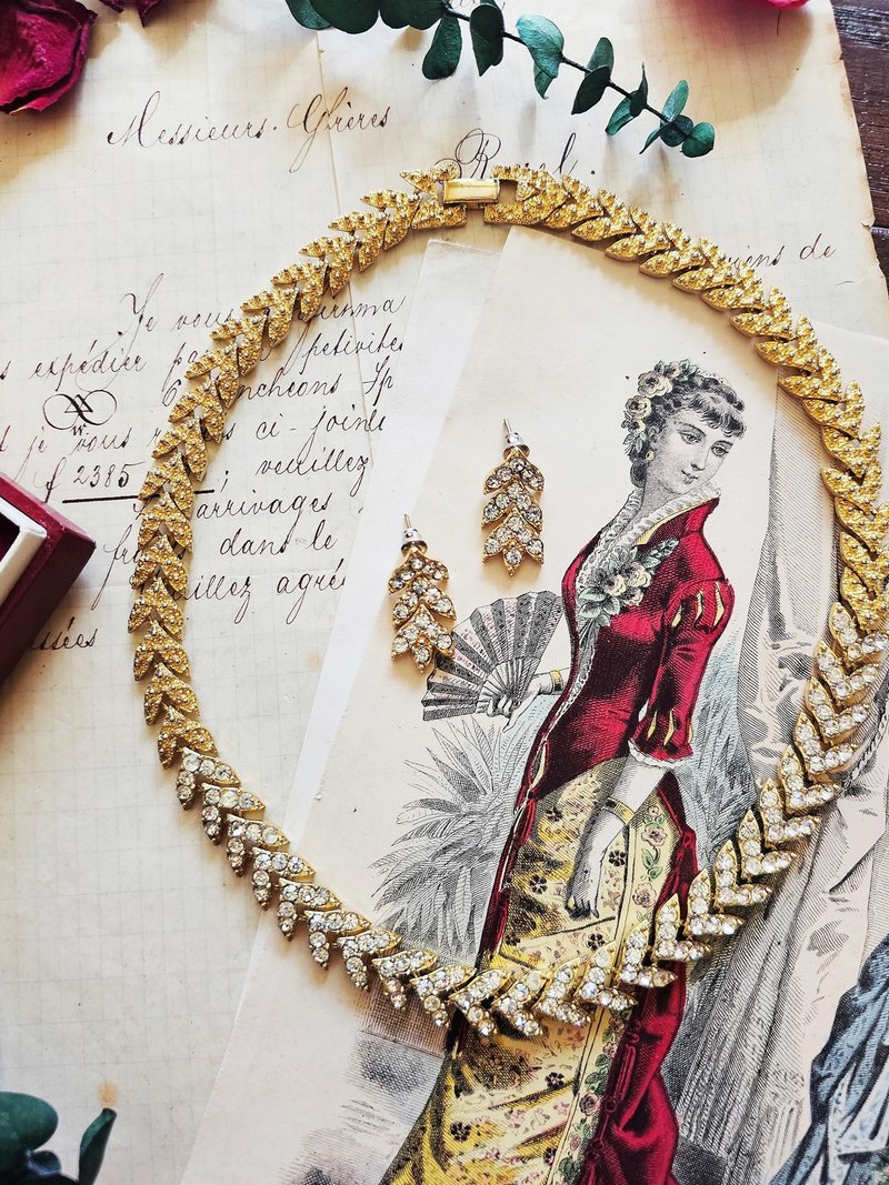 镀金月桂叶莱茵石项链耳针套组【美国老件时尚珠宝】 - 项链 - 其他金属 金色