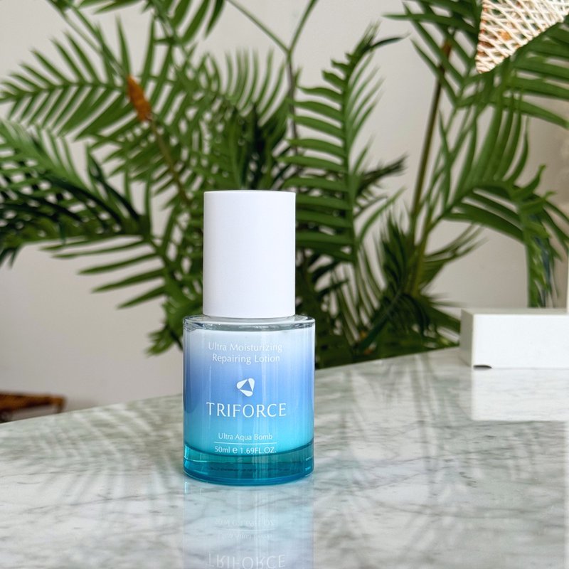 【TRIFORCE翠芙思】海洋新生赋活修护精华乳 50ml 神经酰胺添加 - 乳液 - 玻璃 蓝色