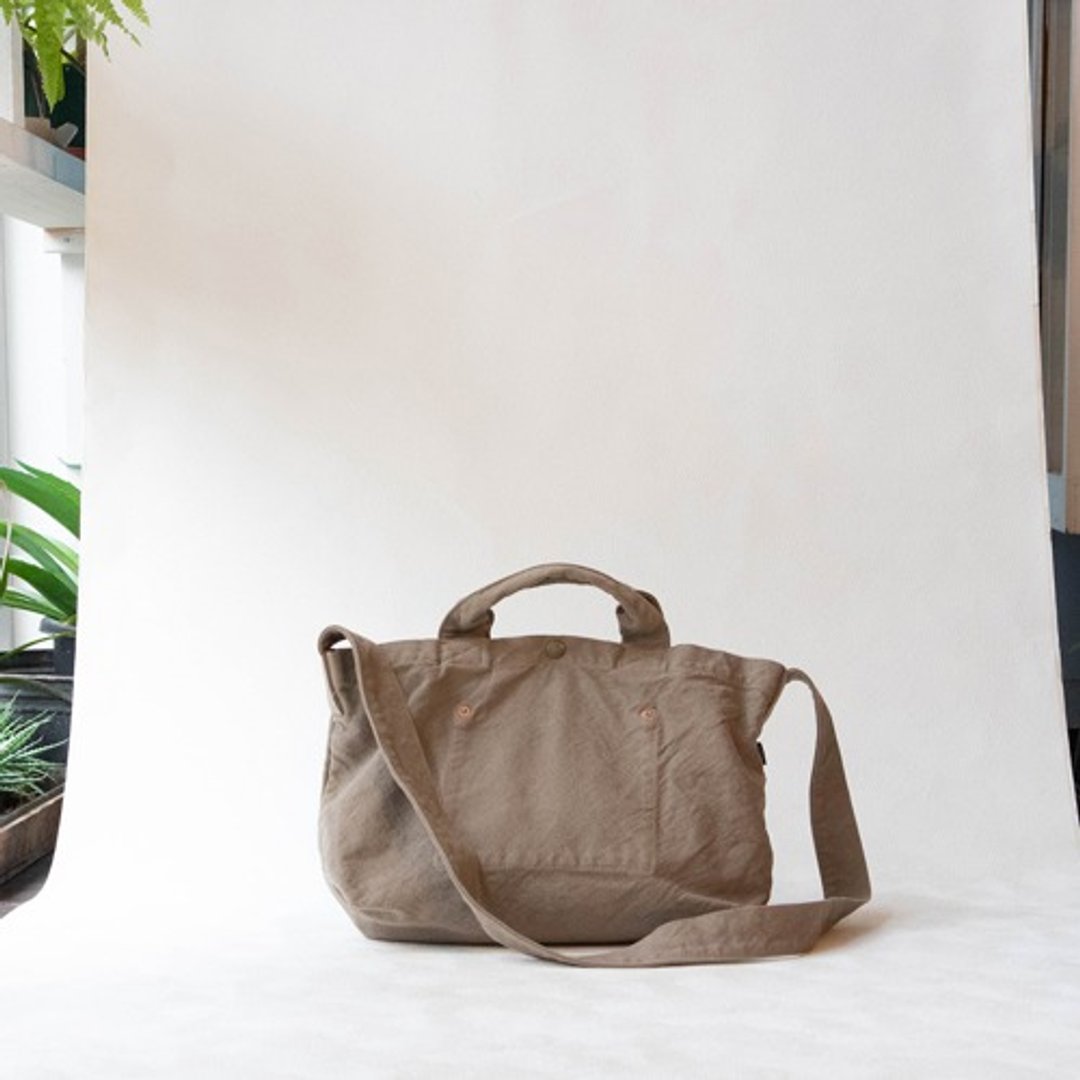 Horizontal Tote Bag [Beige] (VC-9) - 手提包/手提袋 - 棉 卡其色
