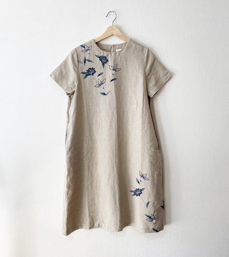 Linen/ short sleeve dress Beige chintz / peony - 洋装/连衣裙 - 棉．麻 卡其色