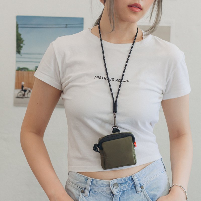 改革立方体；采用再生面料制成的颈袋，可存放 Airpods、卡片和钞票 - 皮夹/钱包 - 环保材料 