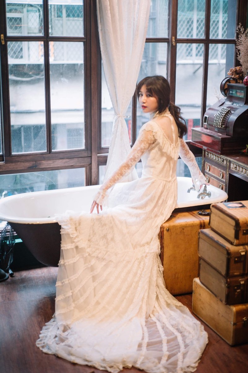 CreamyWhite 1970s古董婚纱_蕾丝长袖小斗篷 - 晚装/礼服 - 其他材质 白色