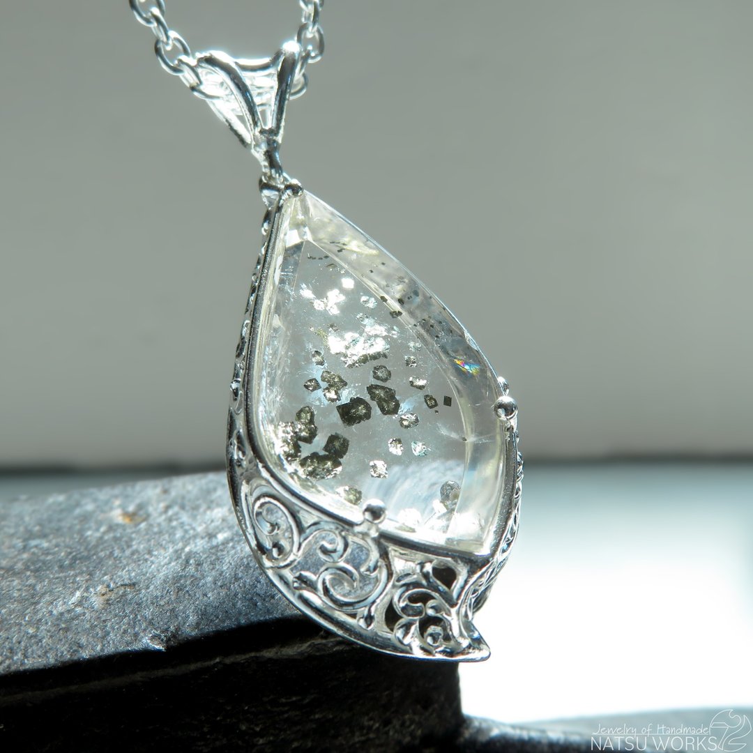 Marcasite 内涵石英 项链 / Marcasite in Quartz Necklace - 项链 - 宝石 透明