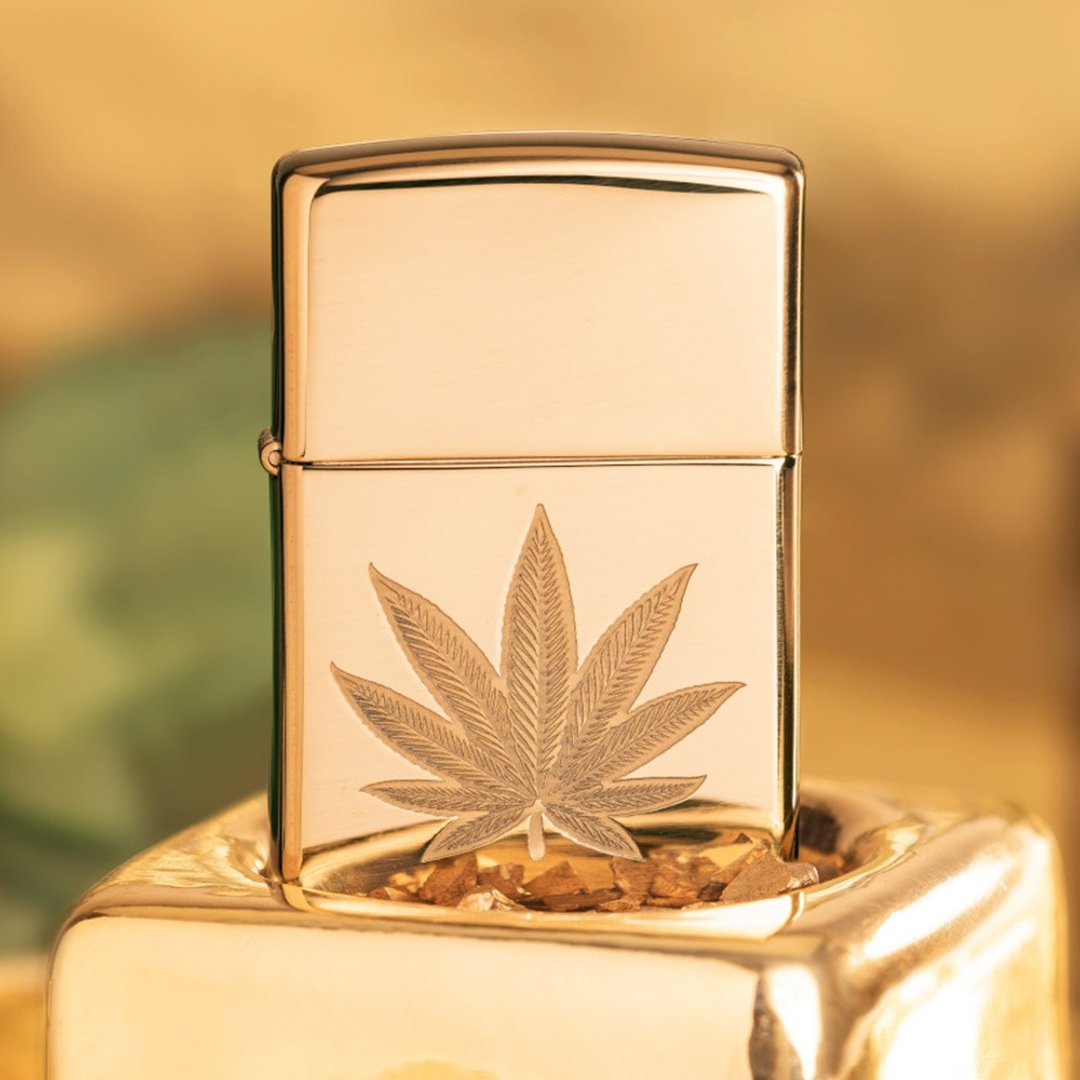 【ZIPPO官方旗舰店】金色大麻叶防风打火机 46560 - 其他 - 铜/黄铜 金色