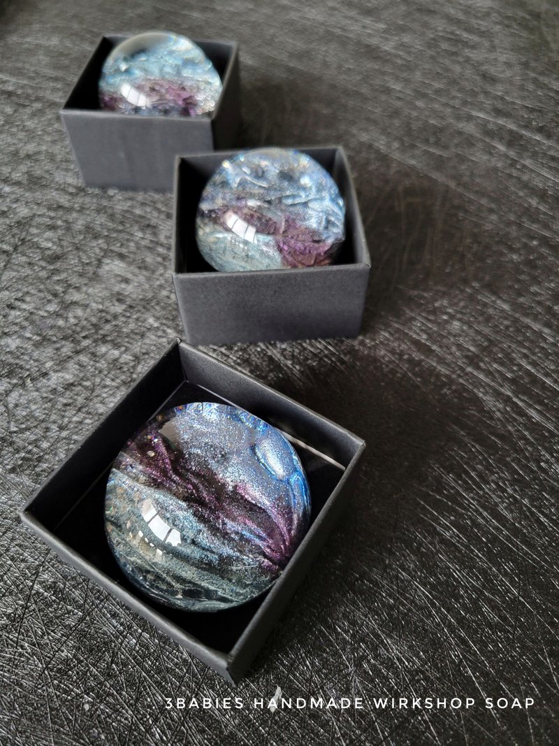 －璀璨星河宝石－暗梅色 2入组 - 肥皂/手工皂 - 精油 黑色