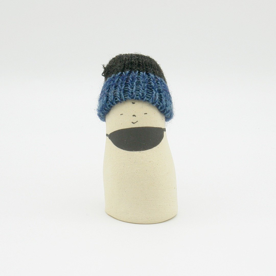Handmade ceramic doll Jizo wearing a knit hat S size - 摆饰 - 陶 卡其色