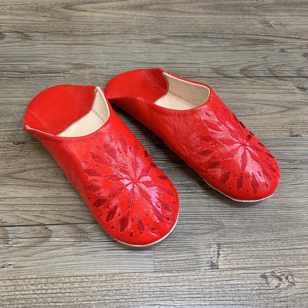 摩洛哥 babouche 室内拖鞋 花砖刺绣 罂粟花 - 室内拖鞋 - 真皮 红色