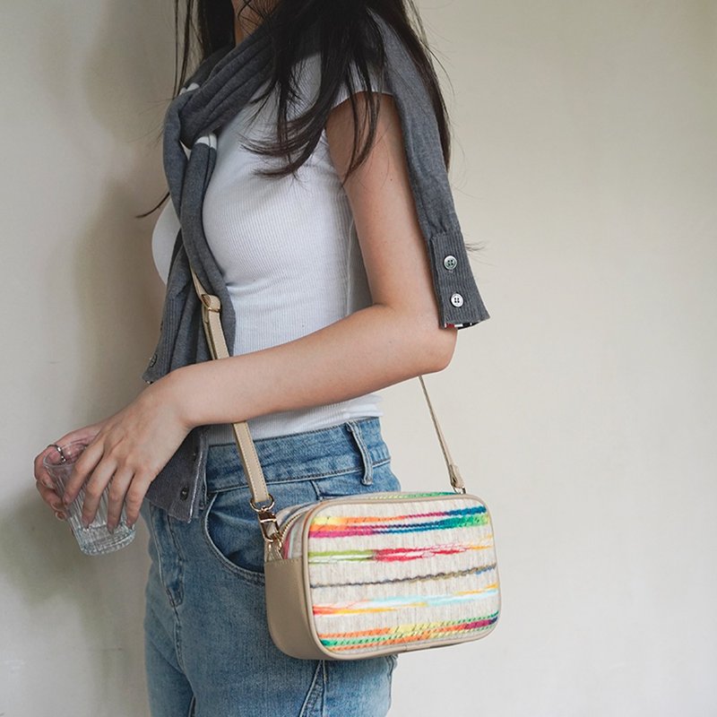 随身收纳 彩虹复古小方包 小物斜挎包 - 侧背包/斜挎包 - 羊毛 