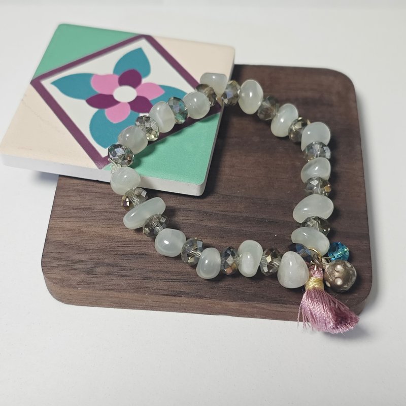 天然不规则月光石配茶色水晶珠手串25-01 - 手链/手环 - 水晶 透明