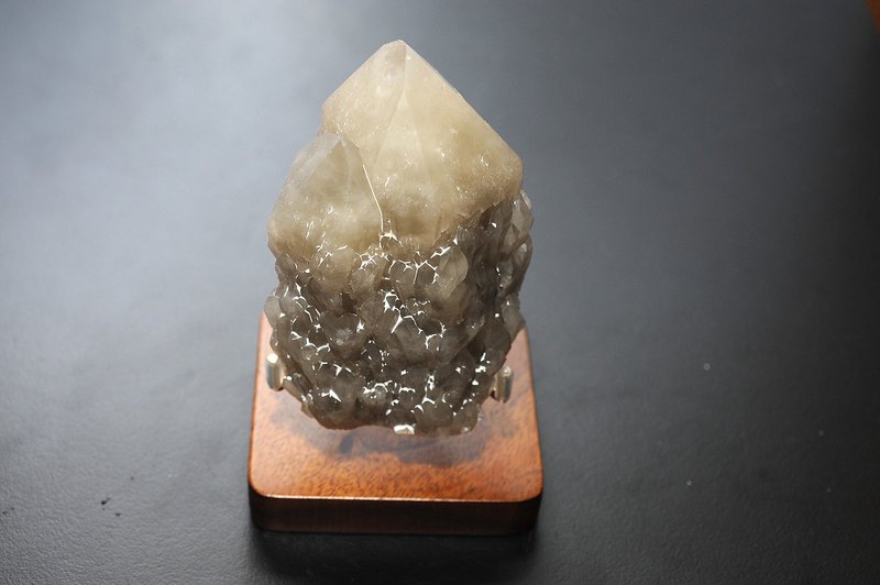骨干水晶A2 矿石 水晶 晶柱摆件 灵修 能量 疗愈 净化 - 摆饰 - 水晶 