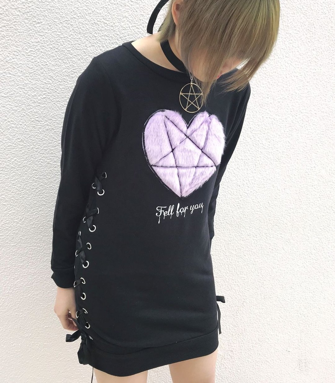 侧边绑带连身裙/黑色/白色/hellcatpunks/hcp-op-0022 - 洋装/连衣裙 - 聚酯纤维 黑色