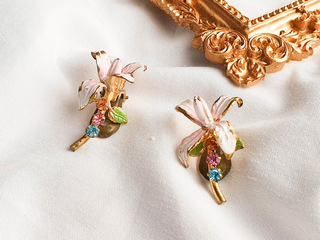 【美国带回 西洋古董饰品】1950年代复古饰品 古典花朵 - 耳环/耳夹 - 其他金属 