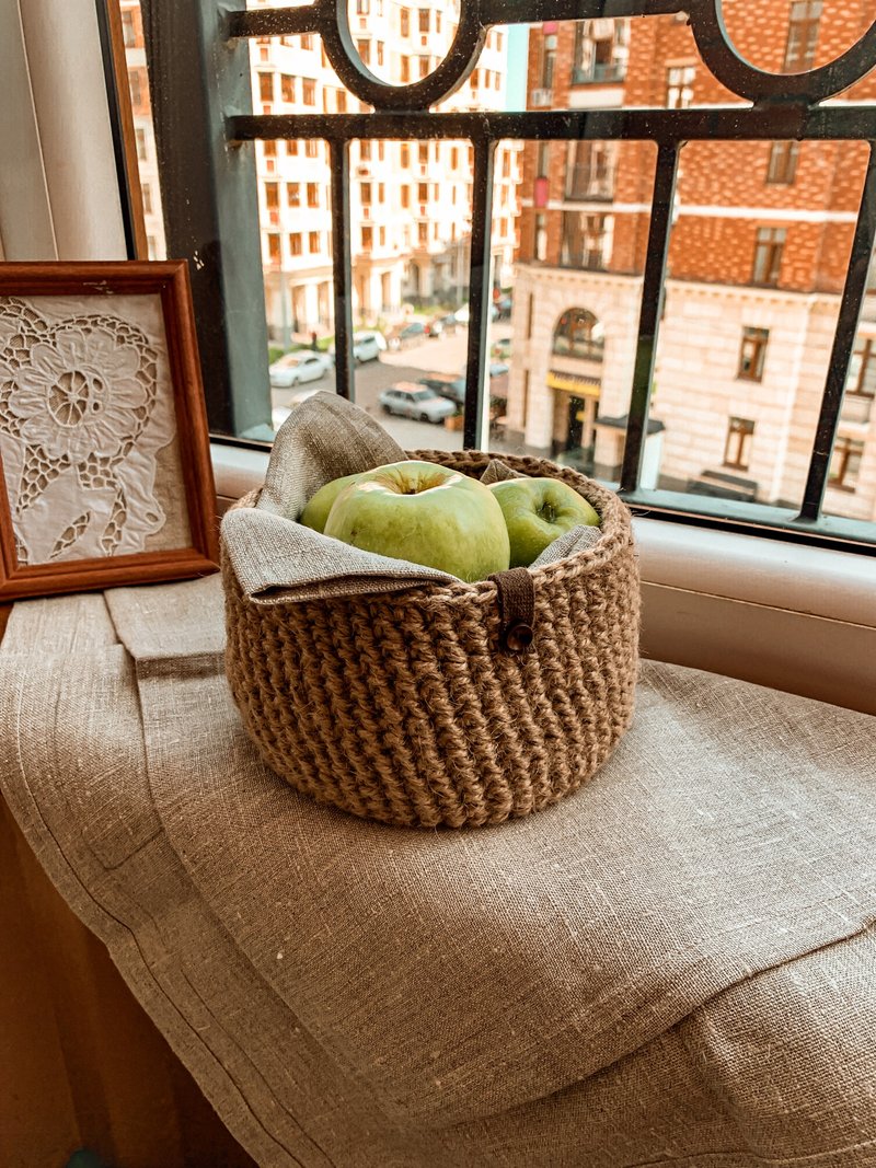 钩针编织北欧风格小篮子 - 置物架/篮子 - 棉．麻 卡其色