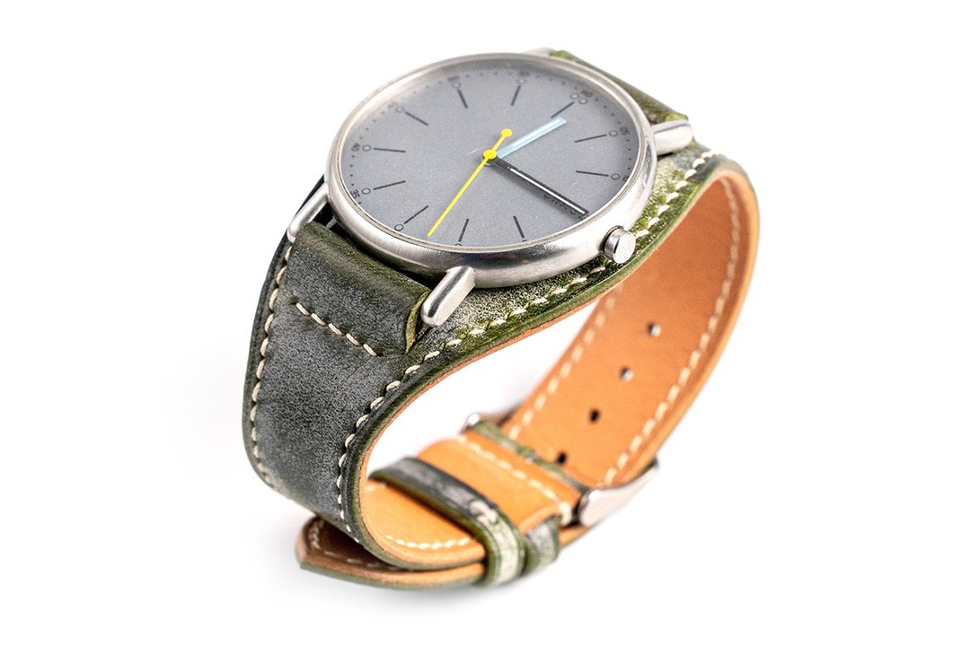 Green camo leather Bund watch strap. For 16mm 17mm 18mm 19mm 20mm 21mm 22mm 24mm - 表带 - 真皮 绿色