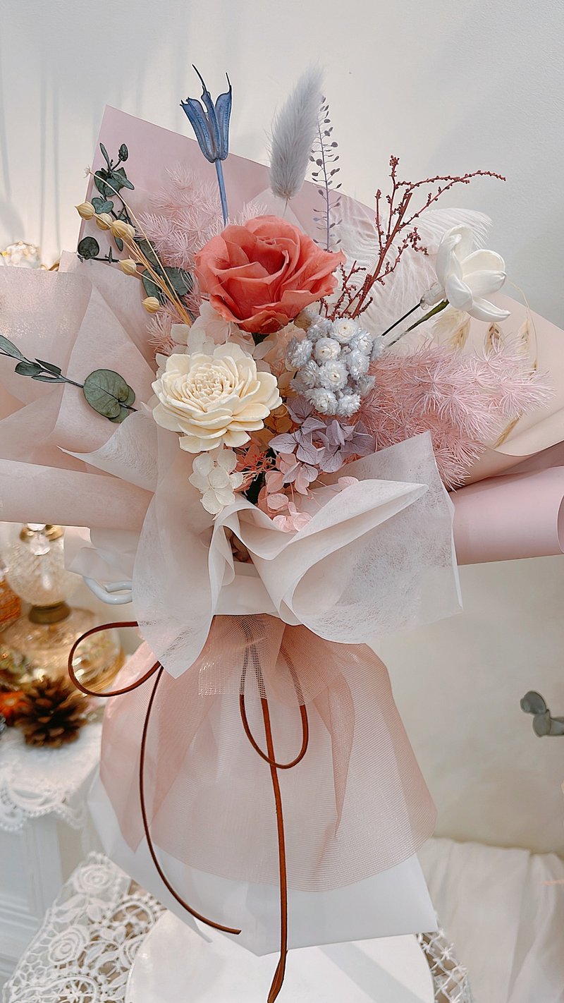 永生花束. 情人节.求婚.公证结婚.仪式感.生日.毕业.母亲节 - 干燥花/捧花 - 植物．花 粉红色