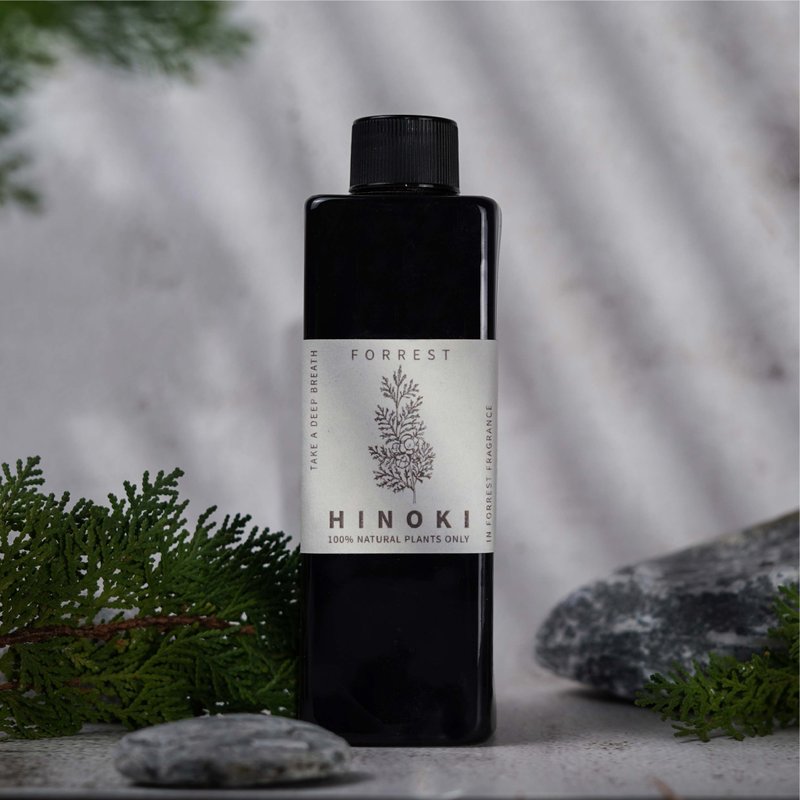 【新品】台湾黄桧香氛露250ml - 一瓶只有植物的香氛 - 香薰/精油/线香 - 塑料 黑色
