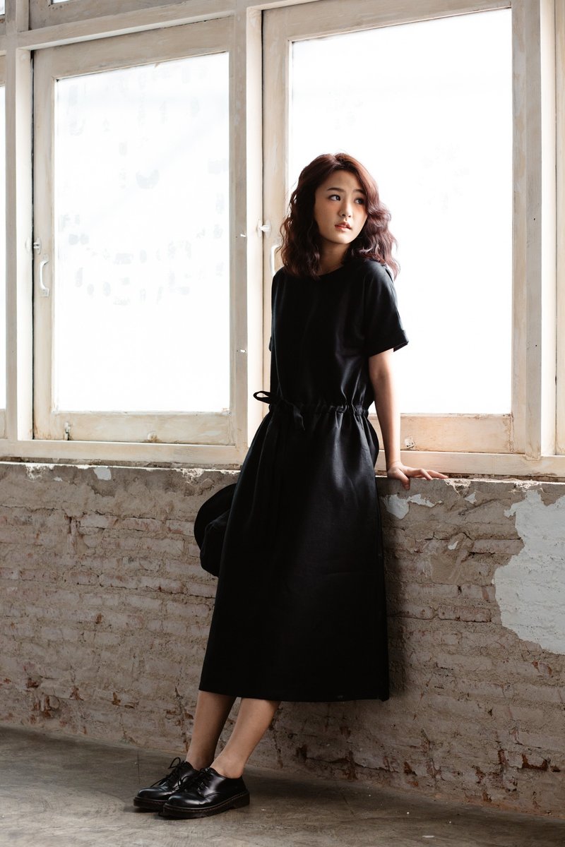 休闲亚麻收腰连身裙 - 黑色 - 洋装/连衣裙 - 棉．麻 黑色