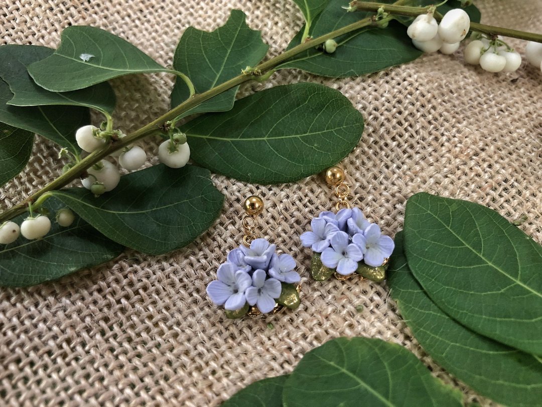紫阳花 绣球花 花卉 浪漫 耳钉 耳环  垂吊耳环 经典浅紫绿色 - 耳环/耳夹 - 陶 紫色