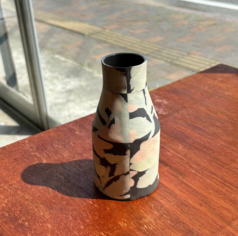 Takeo Vessel Project - 日本黑土系列小花器 - 花瓶/陶器 - 陶 