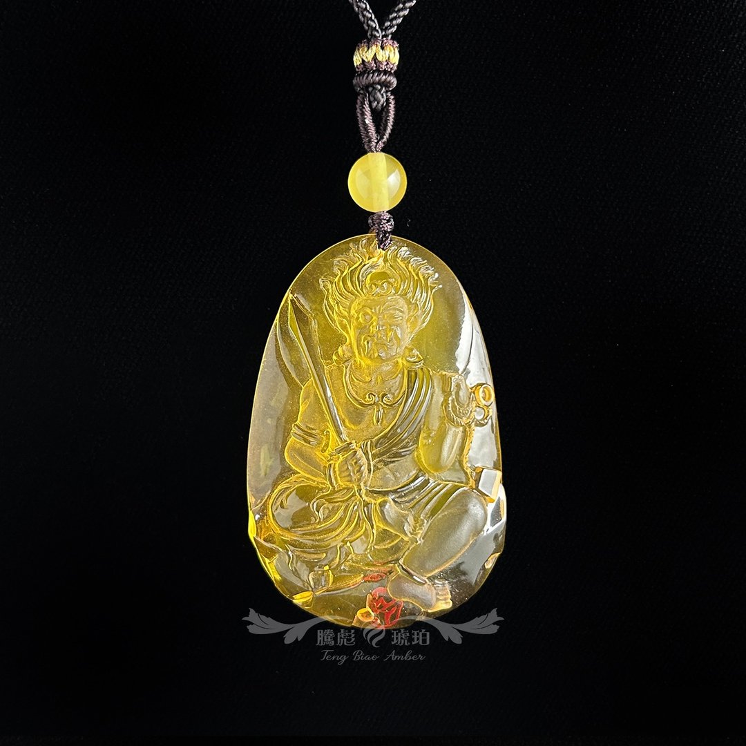 腾彪琥珀 天然波罗的海 黄金琥珀 不动明王 巧匠茂师作品 绳链 - 项链 - 半宝石 黄色