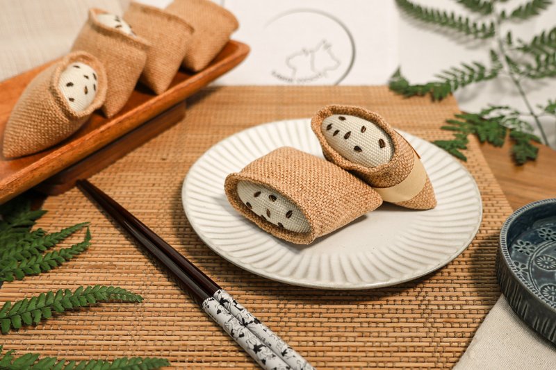 稻荷寿司 Inaho sushi   猫玩具 吊饰 家饰 儿童玩具 日料 - 玩具 - 其他材质 多色