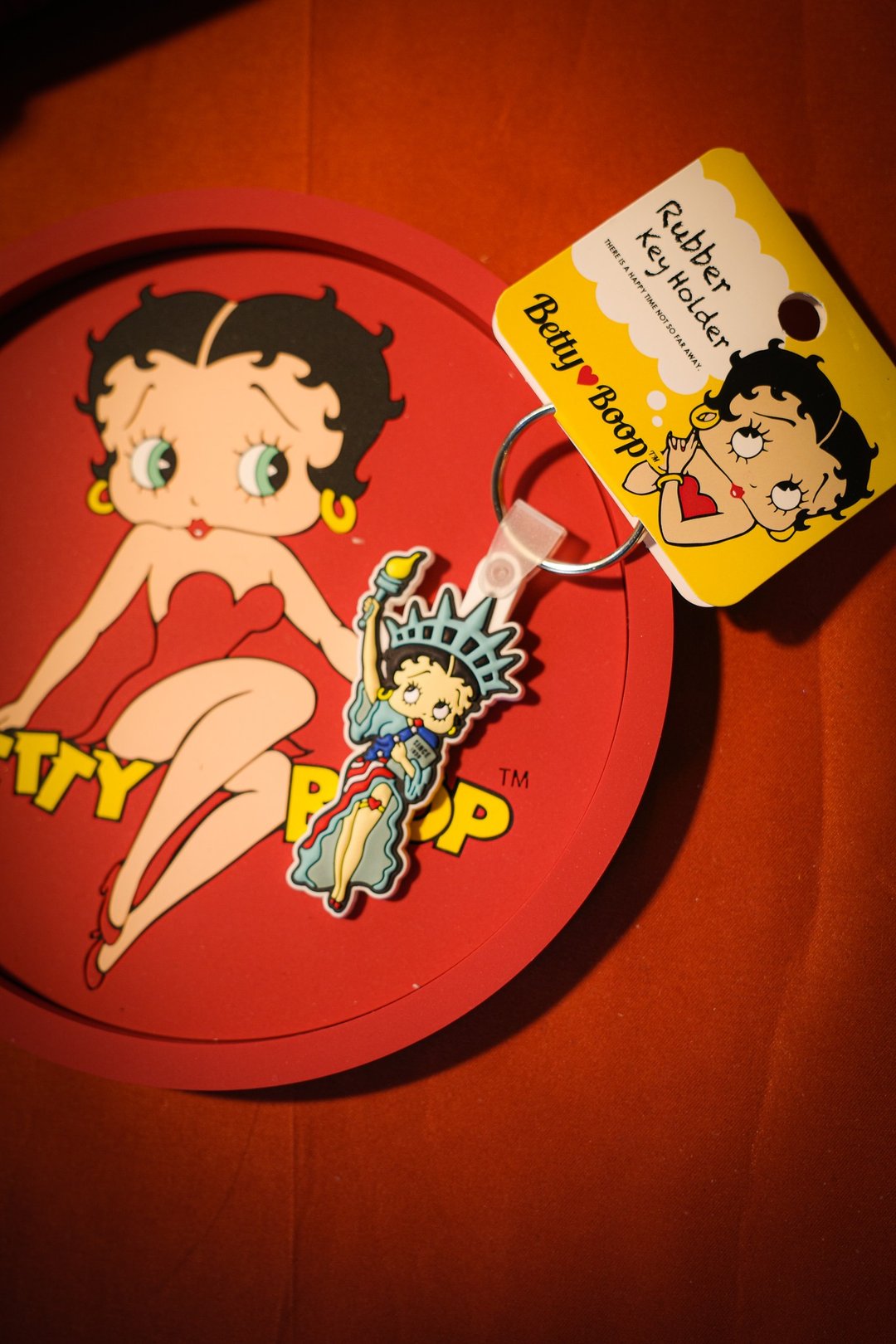 Betty 立体锁匙扣 - 钥匙链/钥匙包 - 塑料 多色