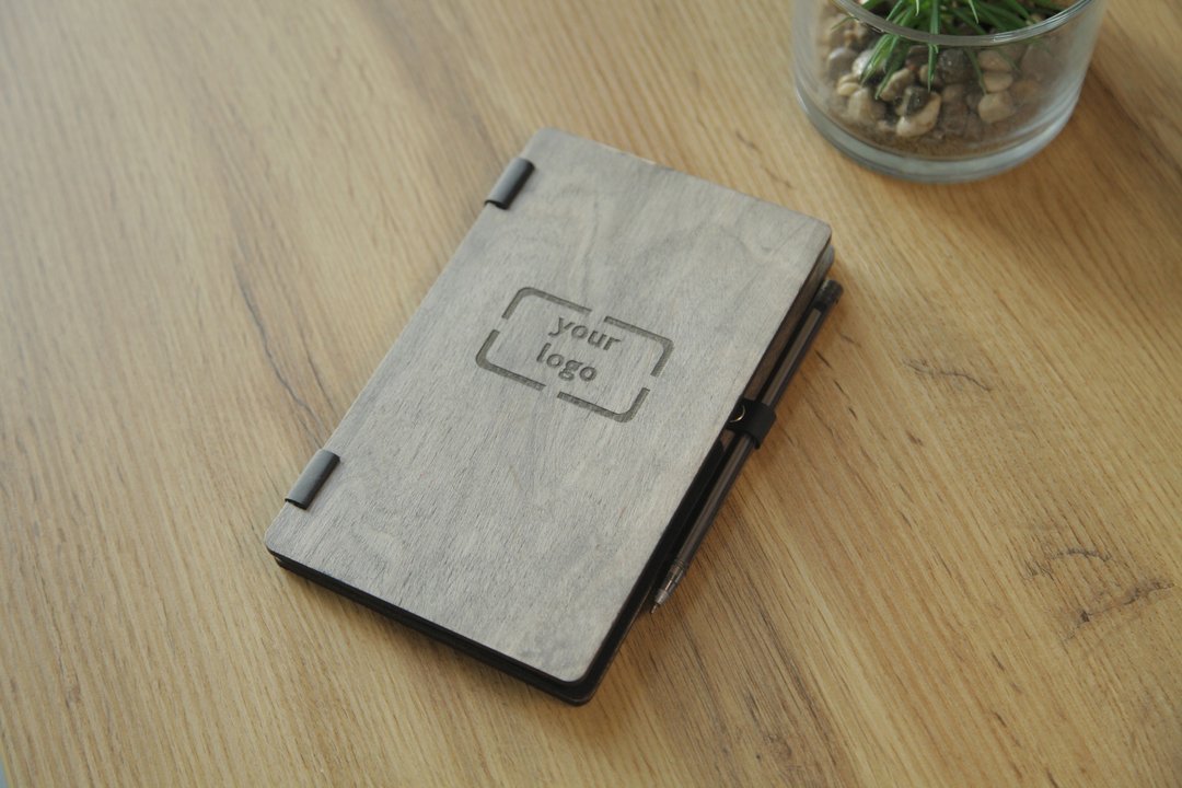 Check Holder with pen holder, Wooden Check Presenter FREE ENGRAVING - 其他 - 木头 灰色