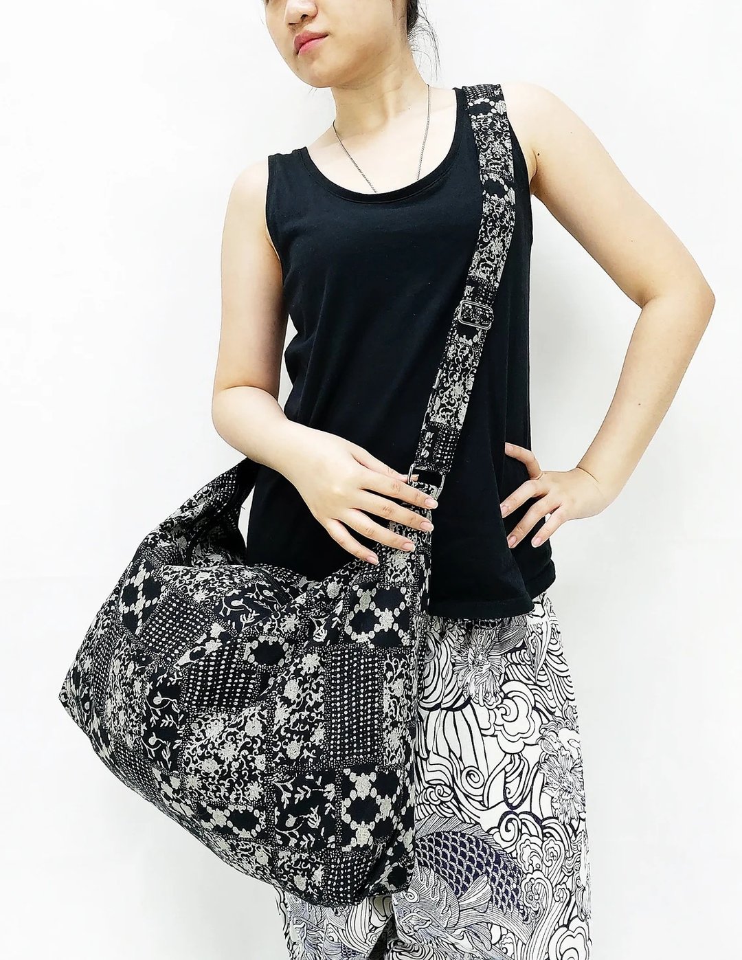 Thai Cotton Bag Women bag Shoulder bag Cross Body Bag Hilltribe fabrics Black - 其他 - 棉．麻 黑色