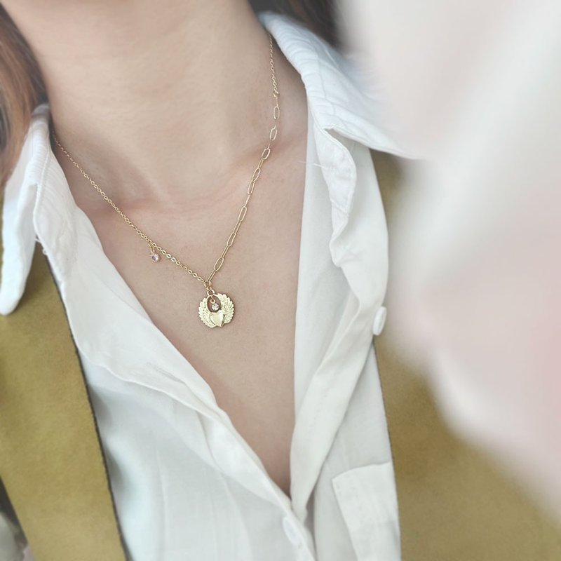 Giftest18K镀金 / 爱心接待 天使翼女朋友礼物项链受洗基督教N39 - 项链 - 水晶 金色