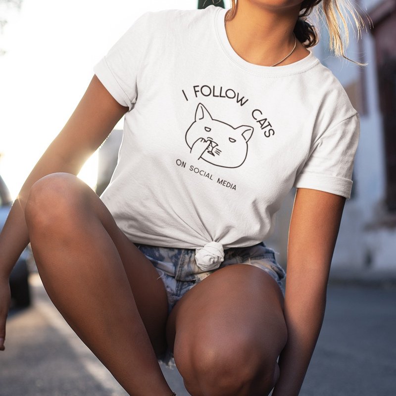 FOLLOW CATS 中性短袖T恤 白色 追踪猫咪社区毛小孩礼物文青 - 女装 T 恤 - 棉 白色