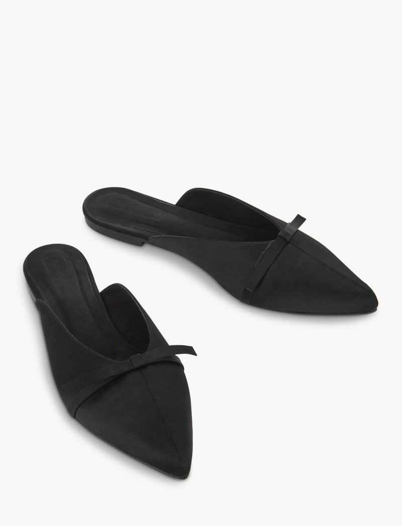 Thara - Bouquet Mules - Black - 女款休闲鞋 - 人造皮革 黑色