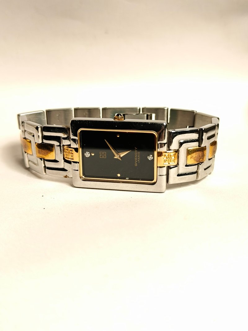 GIVERCHY 中古石英表 swiss made - 女表 - 其他金属 银色