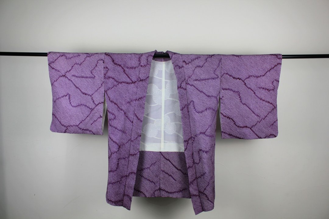 小龟葛葛- 日本 立体点阵山型纹 羽织和服外套 - 女装休闲/机能外套 - 丝．绢 紫色