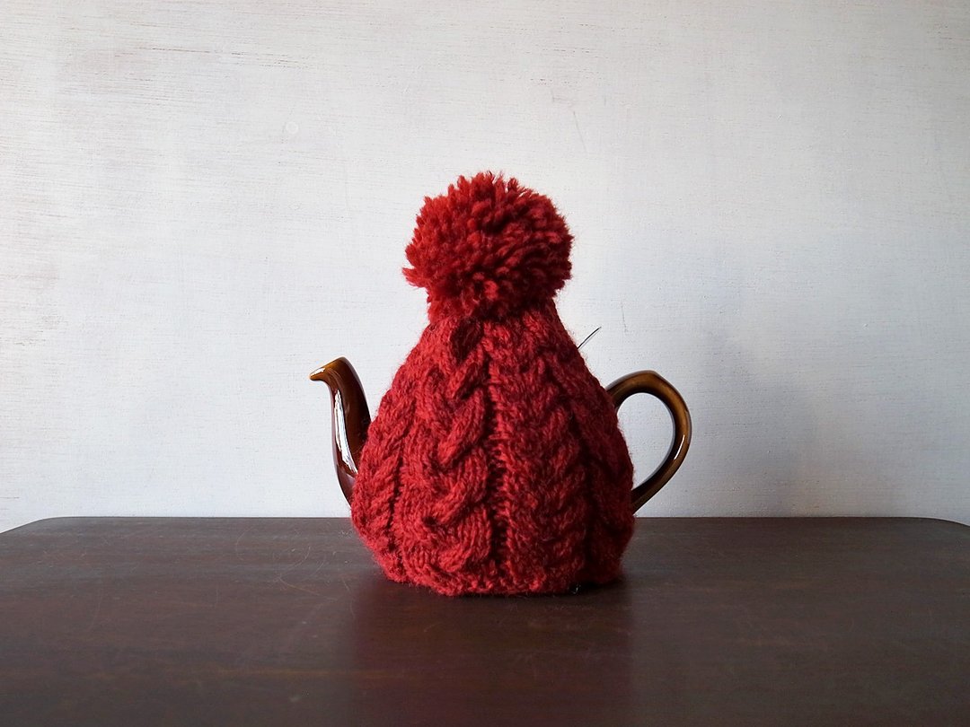 麻花纹毛球针织保暖茶壶套・红色 tea-cosy - 其他 - 羊毛 红色