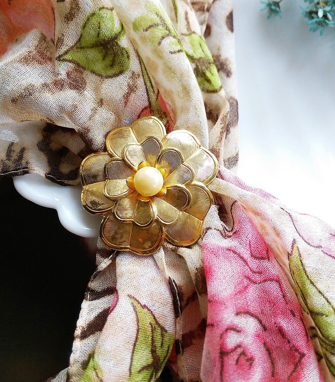【西洋古董饰品】金色调 优雅仿珠花卉 围巾夹 丝巾扣 - 其他 - 其他金属 金色