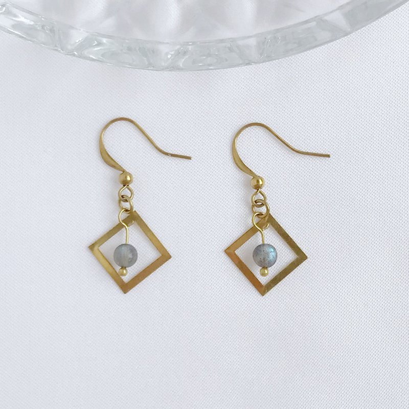 古典小方。天然拉长石 黄铜 天然石 手作耳环 耳勾 招财 贵人缘 - 耳环/耳夹 - 铜/黄铜 灰色