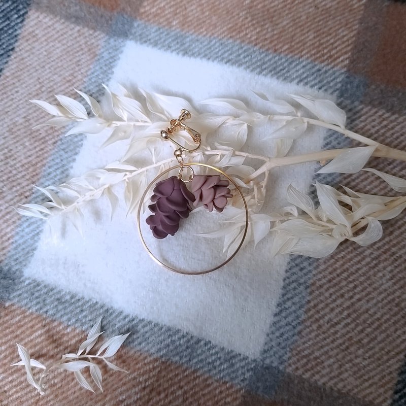 【松果日】B款　　　　　　　垂坠耳环　球果　秋日 - 耳环/耳夹 - 粘土 咖啡色