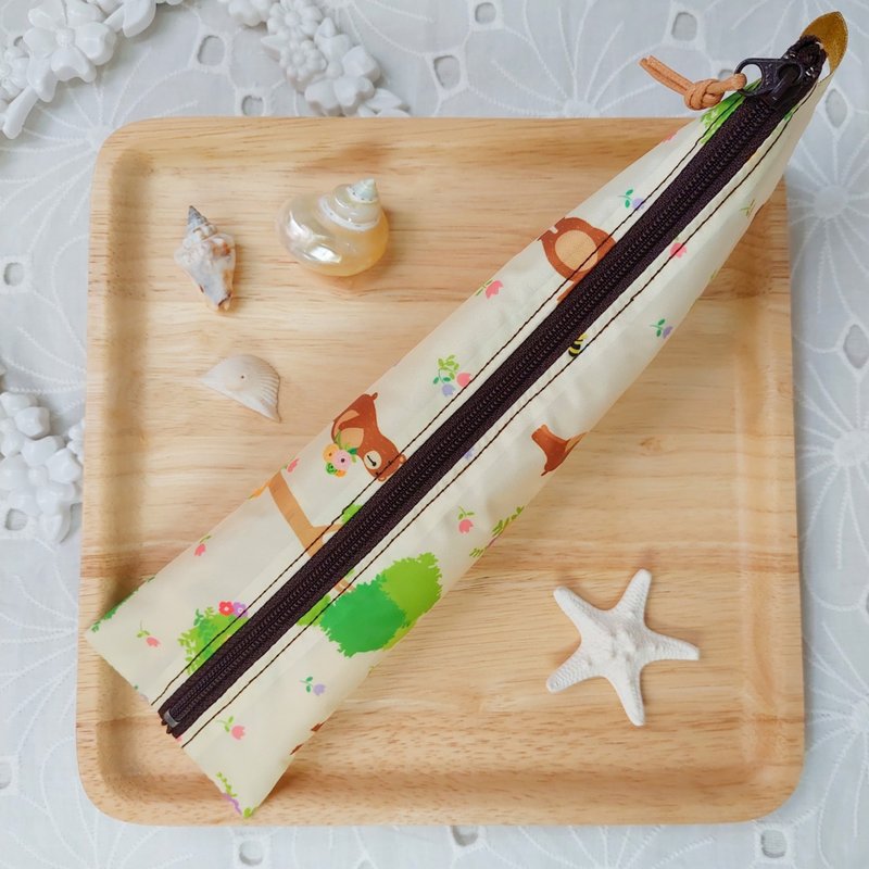 韩国大树小熊防水布拉链立体餐具袋 - 餐刀/叉/匙组合 - 防水材质 黄色