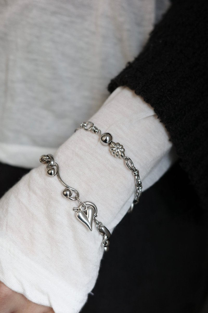 SLEET-爱心钛钢手链 - 手链/手环 - 不锈钢 