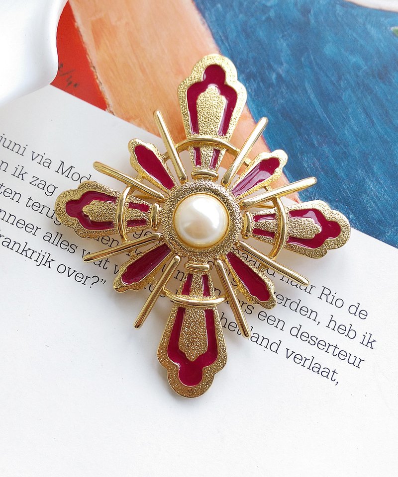 Vintage Jewelry 西洋古董饰品 MONET  马尔他 十字 别针 - 徽章/别针 - 其他金属 金色