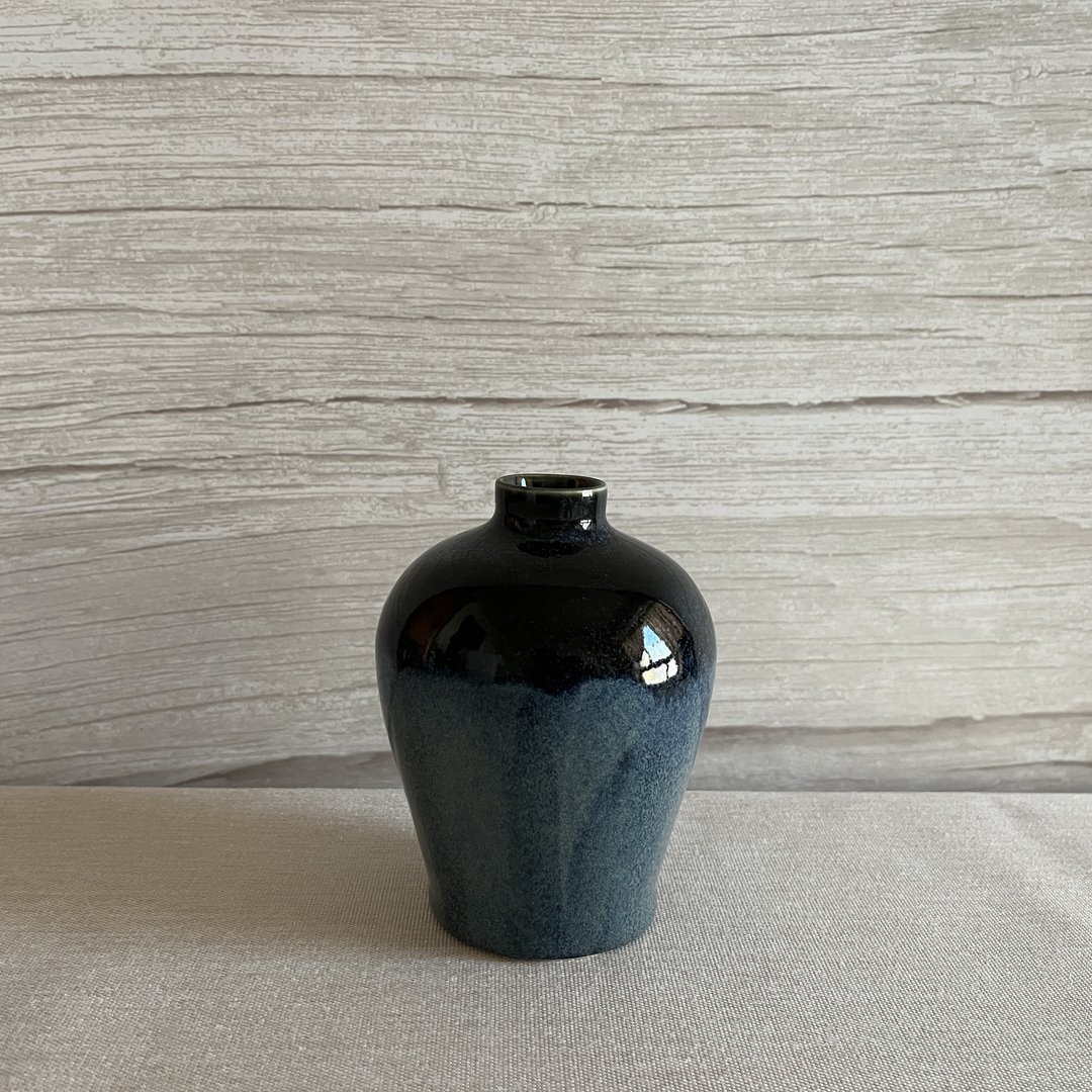 深海迷途。手工陶瓷花瓶 花器 陶艺 梅瓶 花道道具 礼物 - 花瓶/陶器 - 瓷 蓝色