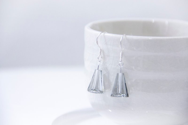 黑白系 / 极地冰晶 - 925银 施华洛世奇水晶耳环 - 耳环/耳夹 - 宝石 灰色